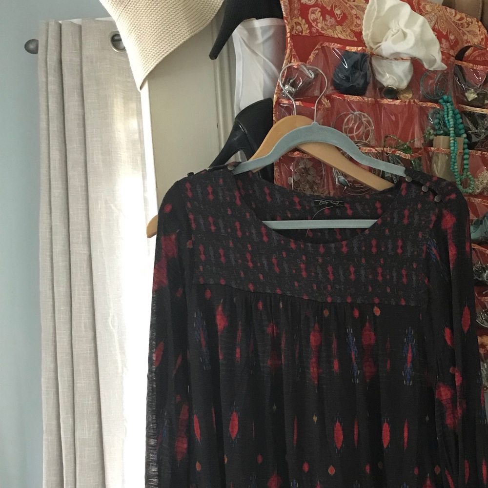Pretty, flattering top